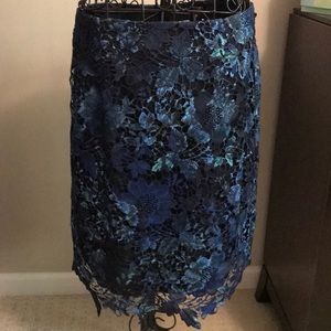 Lace pencil skirt
